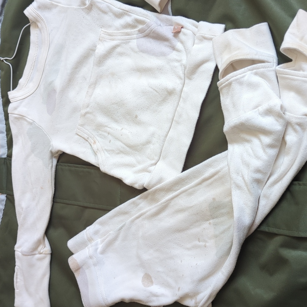 Goumi bamboo grow-with-me jammies